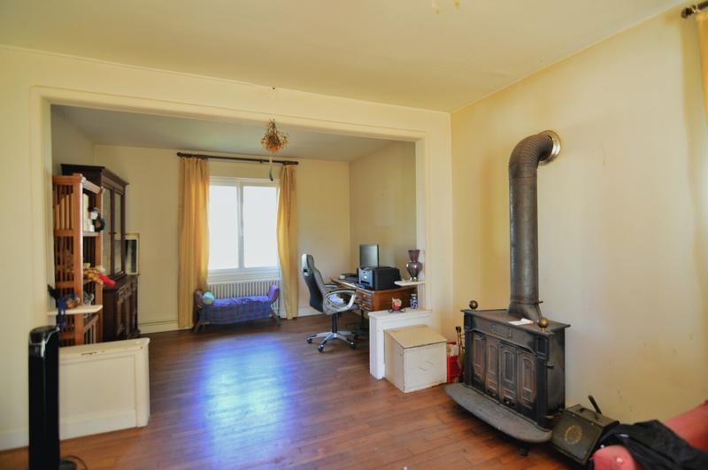 Maison - 218 m² - 8 pièces