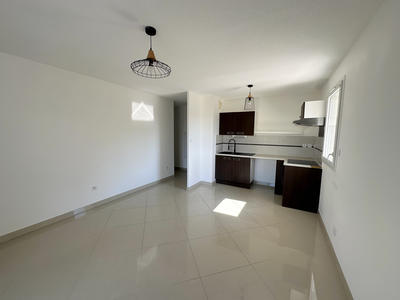 Appartement - 49 m² - 3 pièces