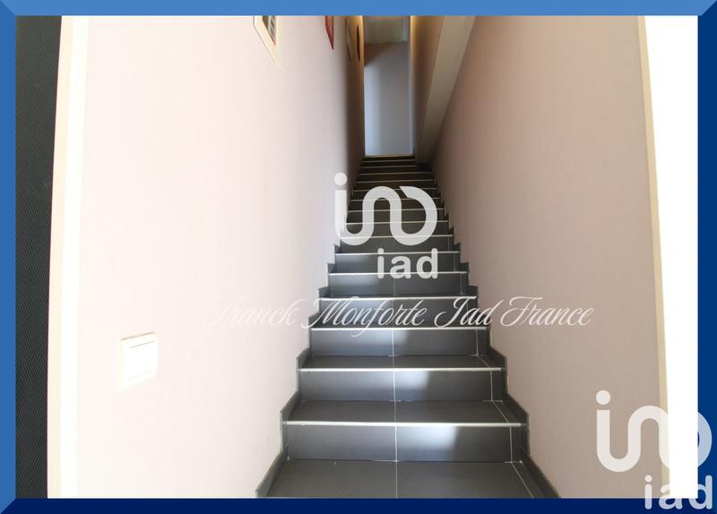 Maison - 195 m² - 7 pièces