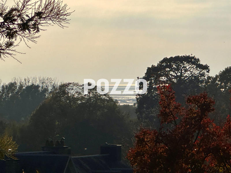 Maison - 99 m² - 6 pièces