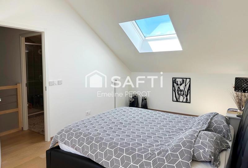 Maison - 122 m² - 5 pièces