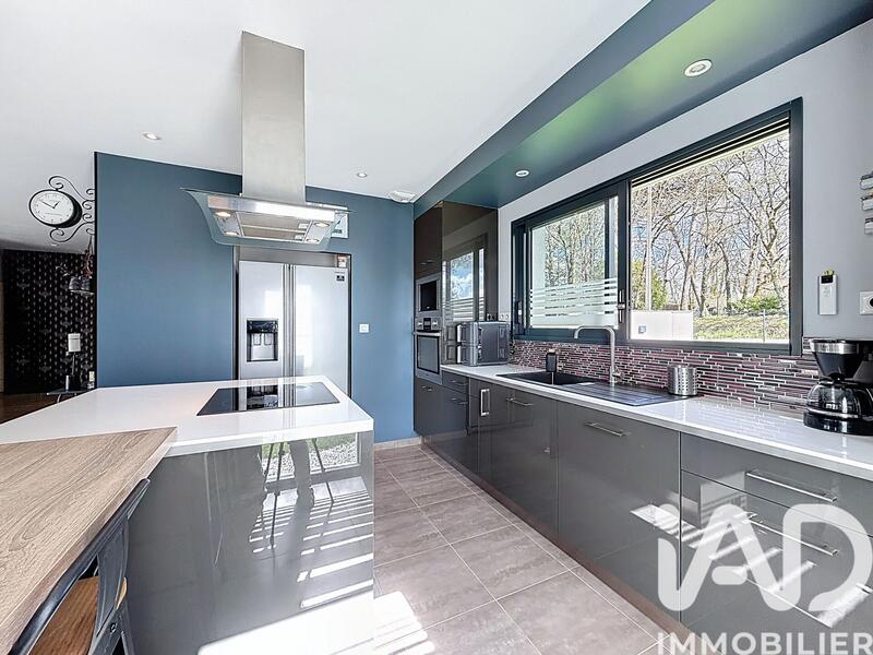 Maison - 128 m² - 6 pièces