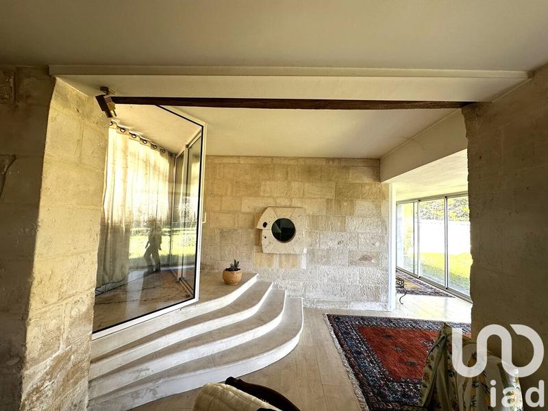 Maison - 294 m² - 8 pièces