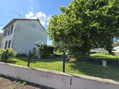 Maison traditionnelle - 78 m² - 4 pièces