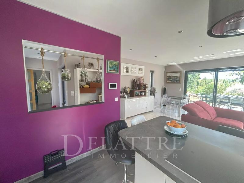 Villa - 30 m² - 5 pièces