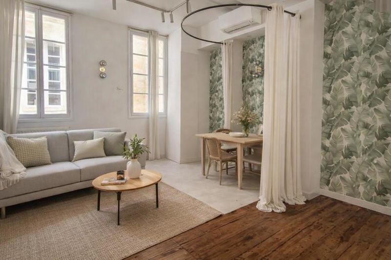 Immeuble - 245 m² - 6 pièces