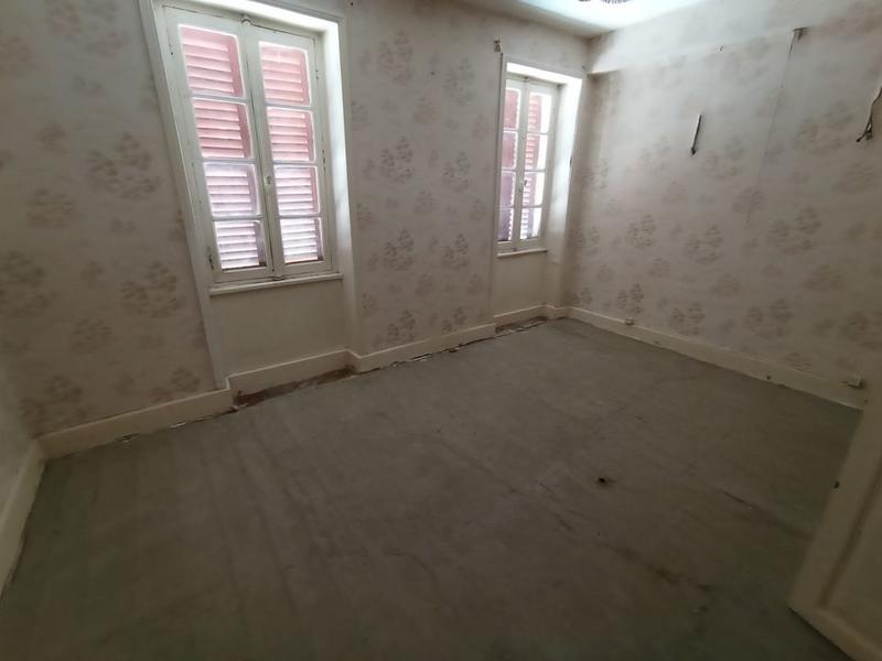 Immeuble - 250 m² - 12 pièces