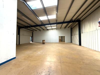 Local commercial - 560 m²