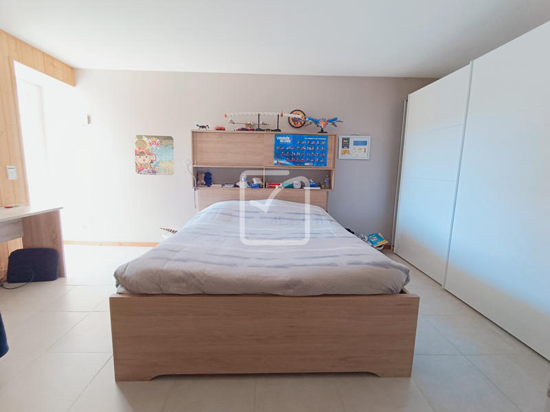 Maison - 195 m² - 6 pièces