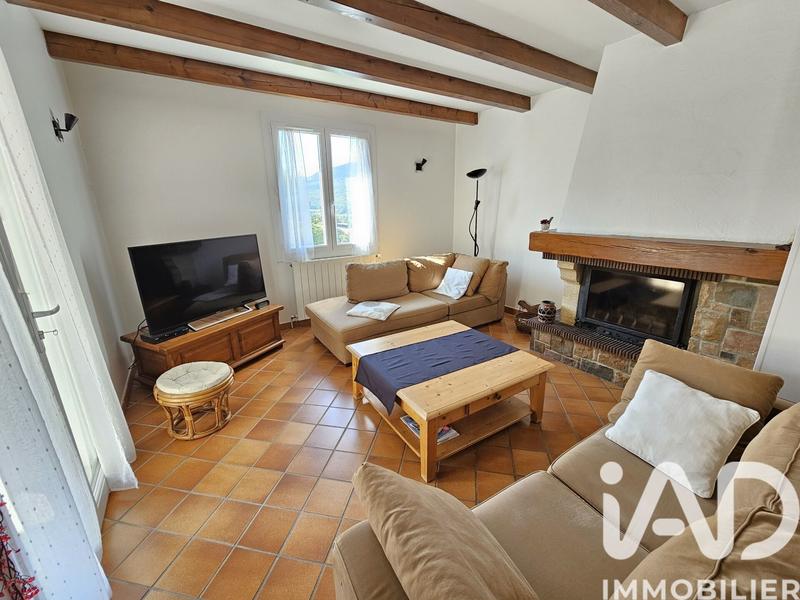 Maison - 137 m² - 5 pièces