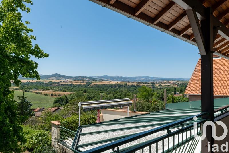 Maison - 189 m² - 7 pièces