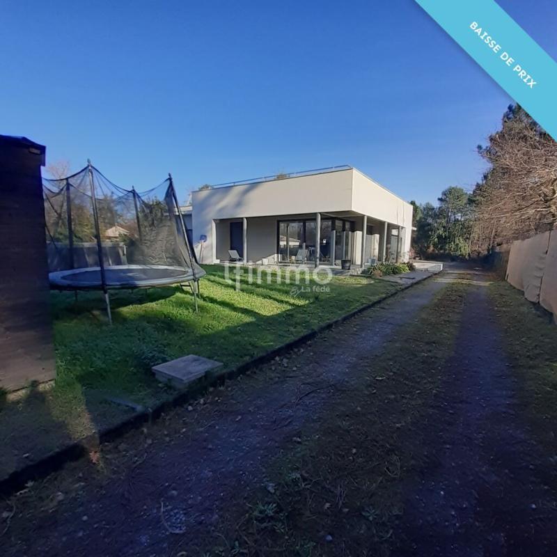 Maison - 140 m² - 6 pièces