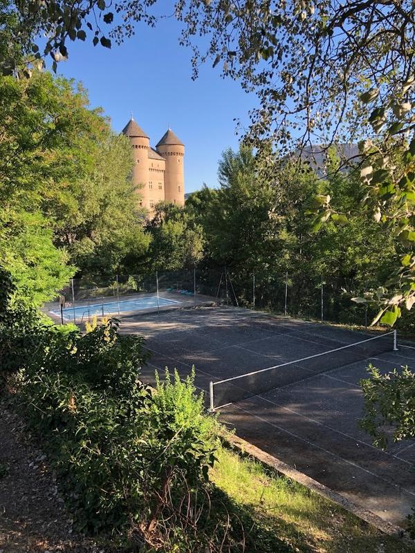 Château - 500 m² - 20 pièces