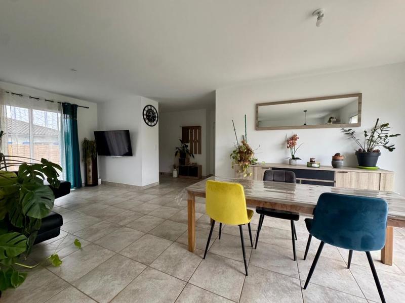 Maison - 83 m² - 4 pièces