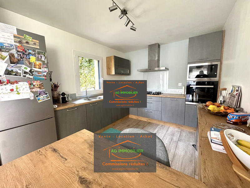 Maison - 121 m² - 6 pièces