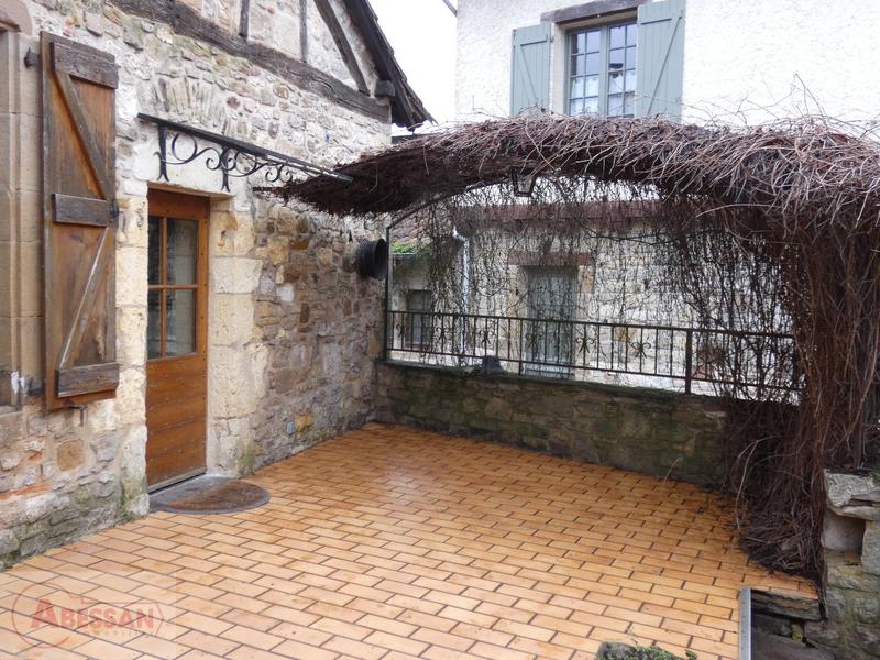 Maison de village - 110 m² - 4 pièces