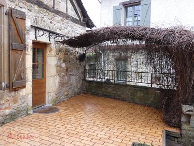 Maison de village - 110 m² - 4 pièces