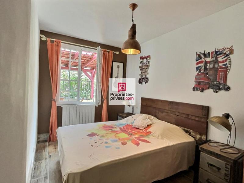 Maison - 205 m² - 8 pièces