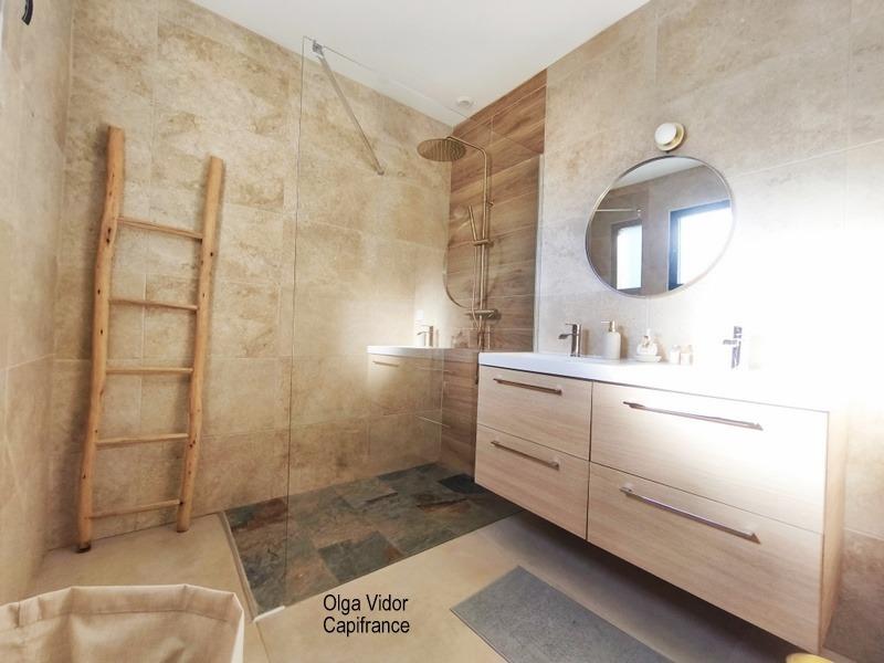 Villa - 195 m² - 6 pièces