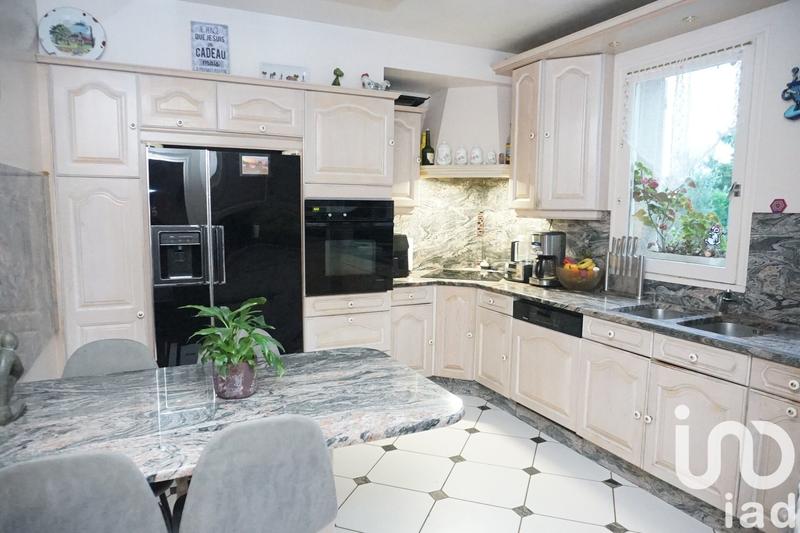 Maison - 158 m² - 7 pièces