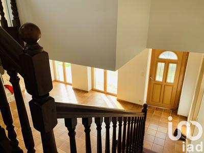 Maison - 99 m² - 5 pièces