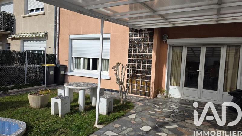 Maison - 111 m² - 7 pièces