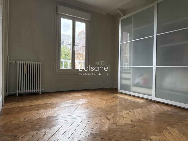 Maison - 152 m² - 6 pièces