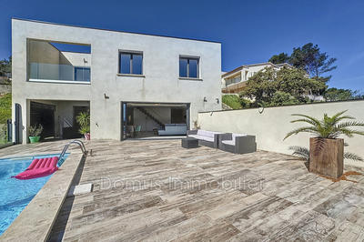Villa - 173 m² - 4 pièces