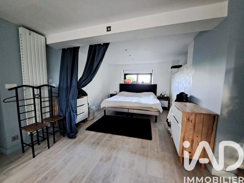 Maison - 156 m² - 7 pièces