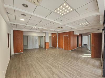 Local commercial - 133 m²