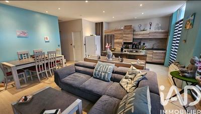 Appartement - 80 m² - 3 pièces