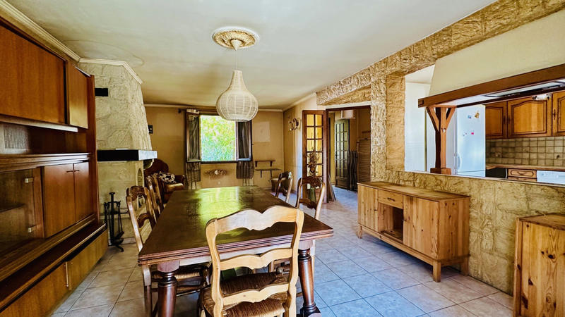 Maison - 98 m² - 4 pièces