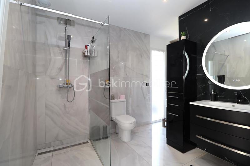 Villa - 149 m² - 6 pièces