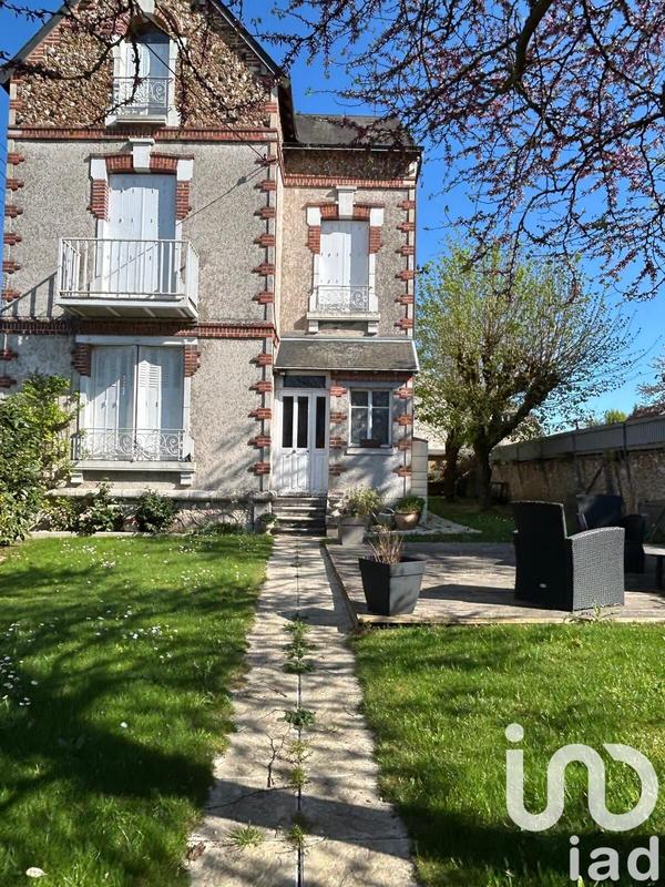 Maison de ville - 150 m² - 6 pièces