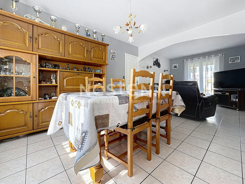 Maison - 80 m² - 4 pièces