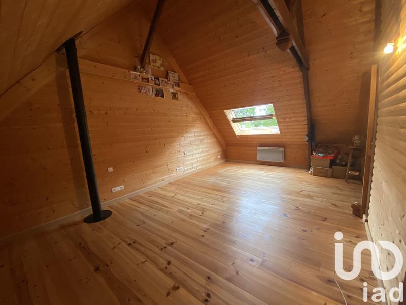 Maison - 220 m² - 6 pièces