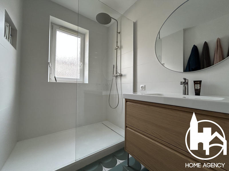 Appartement - 87 m² - 3 pièces