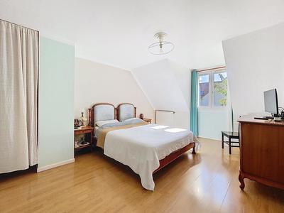 Maison - 111 m² - 4 pièces