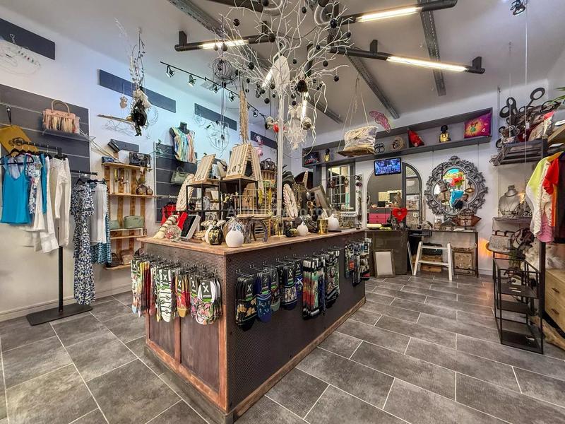 Bureau - 50 m² - 2 pièces