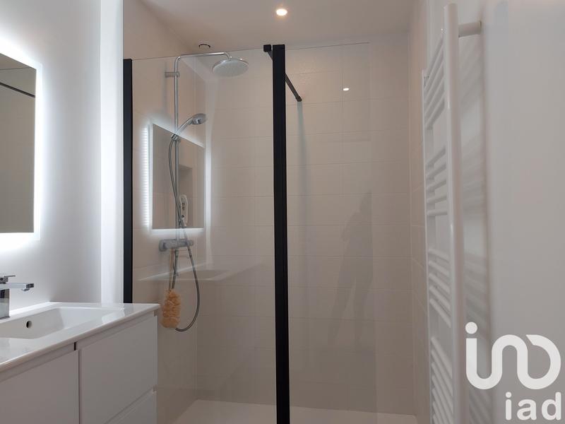 Appartement - 99 m² - 4 pièces