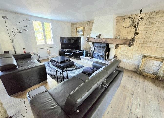 Maison - 187 m² - 7 pièces