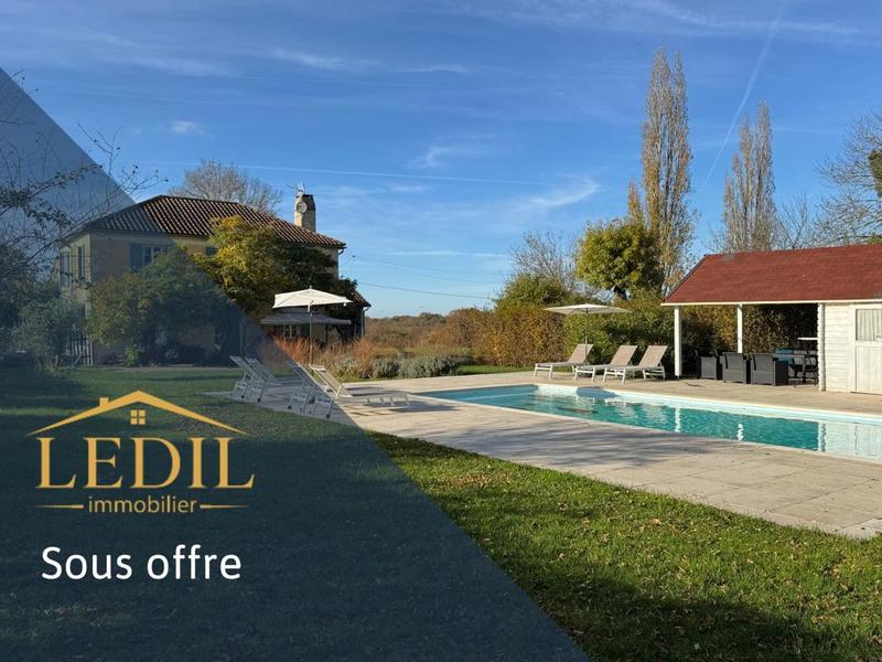 Gîte - 215 m² - 7 pièces