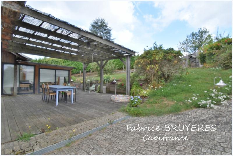 Maison - 230 m² - 5 pièces