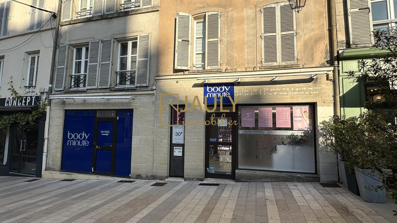 Fonds de commerce - 100 m²