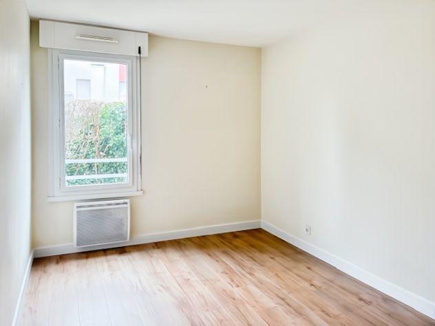 Appartement - 95 m² - 4 pièces