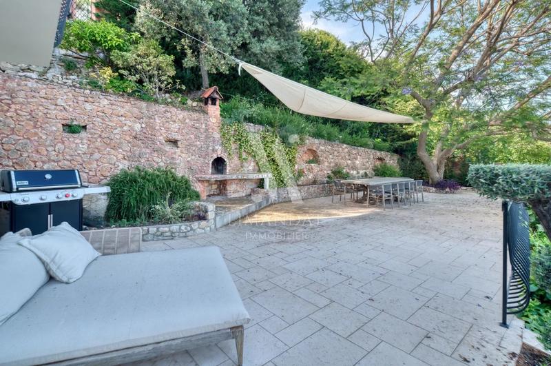 Villa - 200 m² - 5 pièces