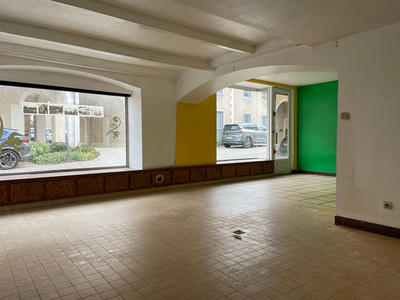 Immeuble - 9 pièces