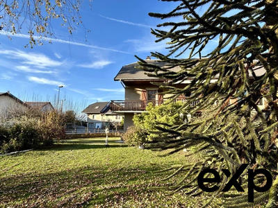 Maison - 204 m² - 6 pièces