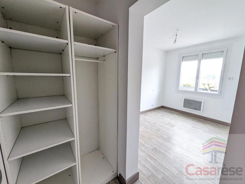 Appartement - 65 m² - 4 pièces