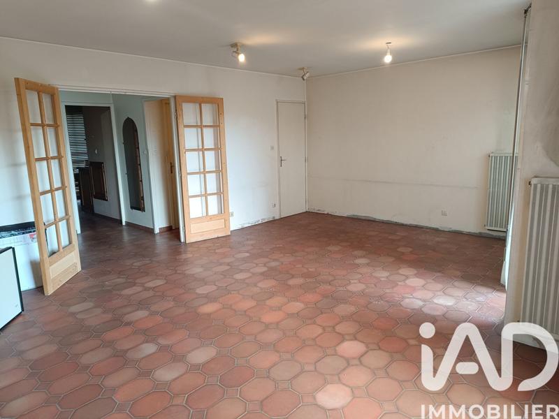 Appartement - 99 m² - 4 pièces